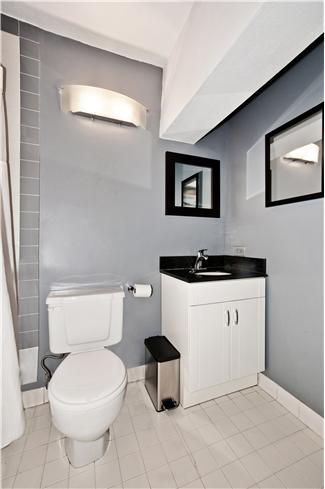 130 Barrow Street, Unit 302 Manhattan, NY 10014 - Photo 7 of 10