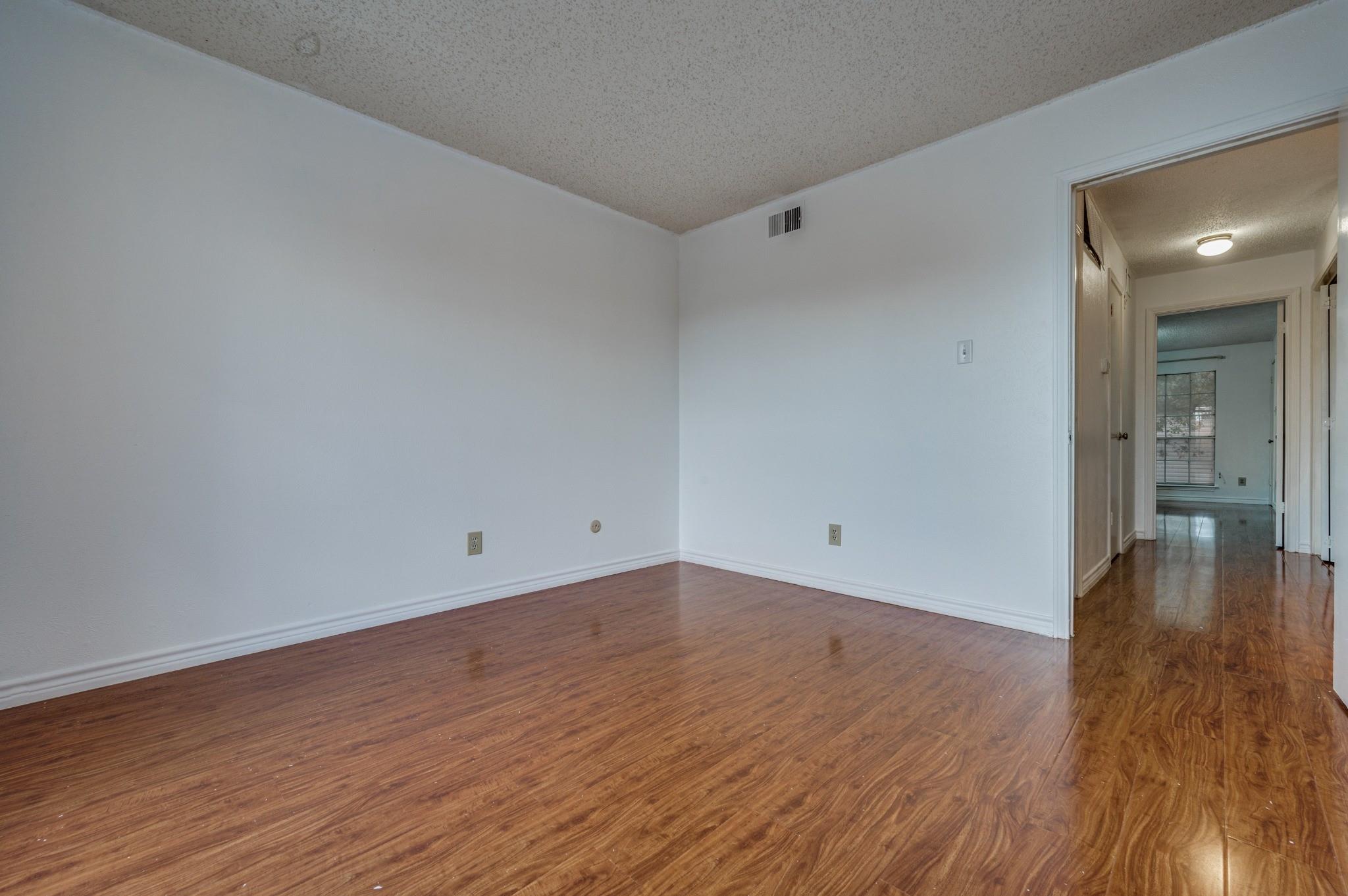 12921 Abrams Road, Unit 507 Dallas, TX 75243 - Photo 8 of 14 Gallery Image 8
