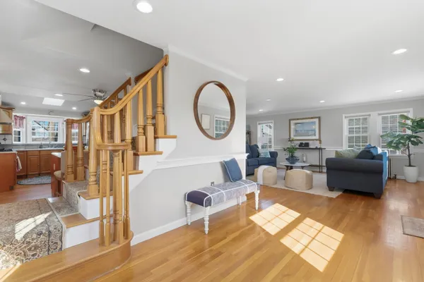 Contact Agent | 9 Poplar Road, Quincy, MA 02169