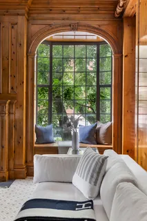 $27,500,000 | 21 Beekman Place | Midtown East