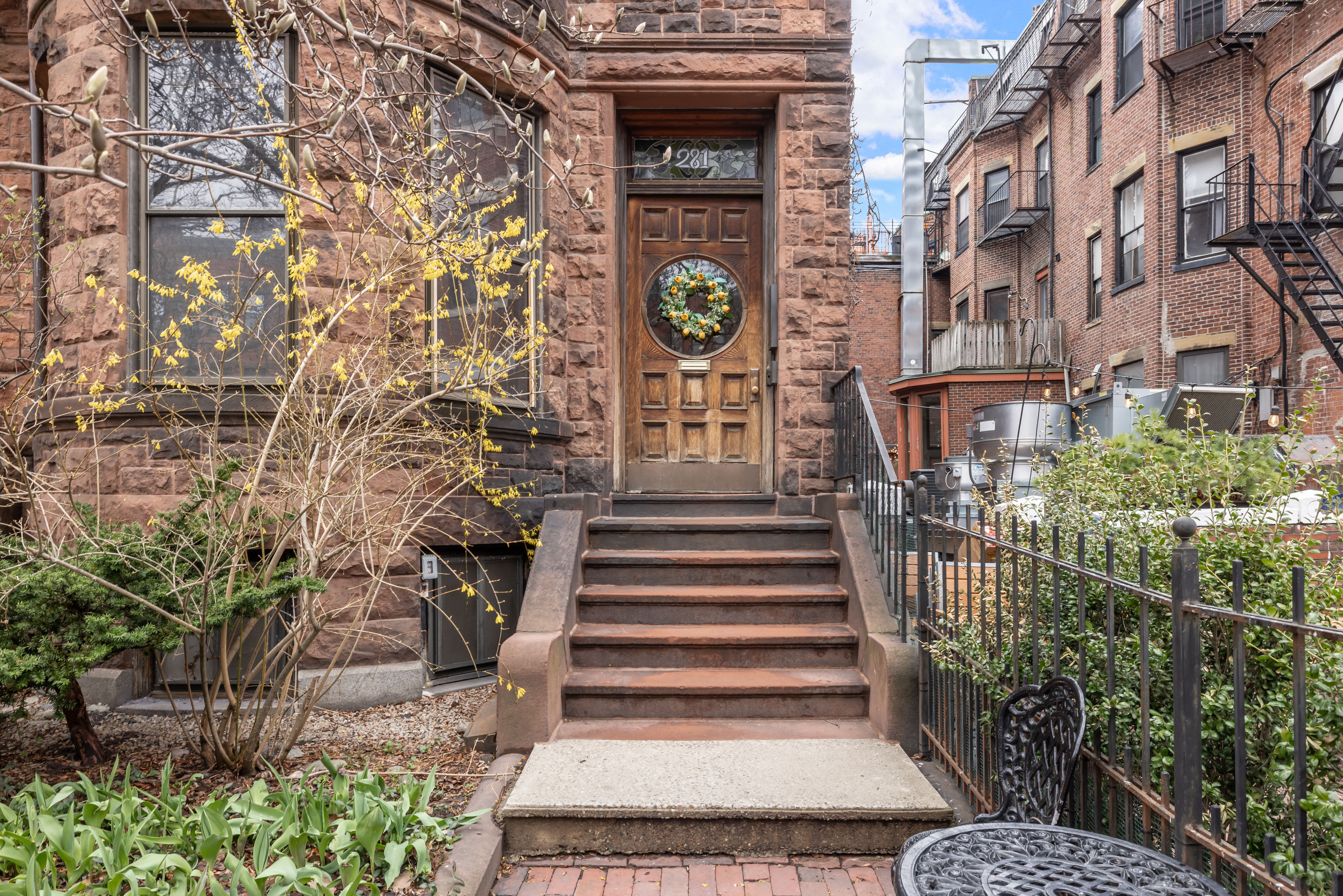 281 Newbury Street Boston, MA 02115 - Photo 2 of 2