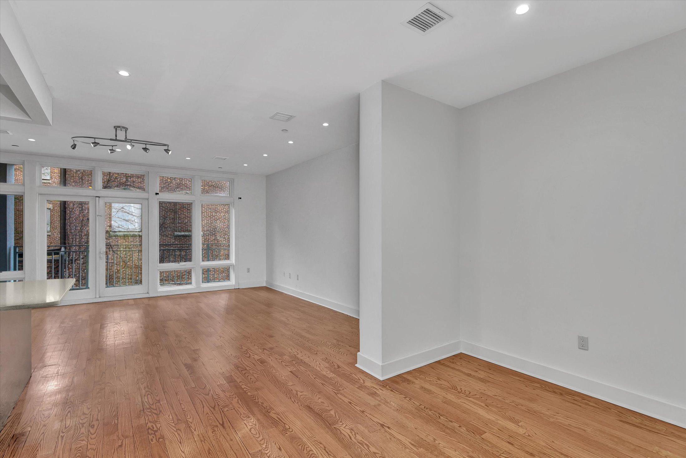 90 Bay Street Lndg, Unit 2K Staten Island, NY 10301 - Photo 8 of 19