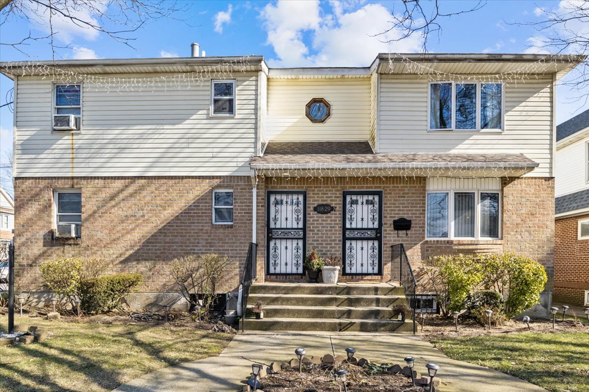 118-29 191st Street Queens, NY 11412 - Photo 1 of 7