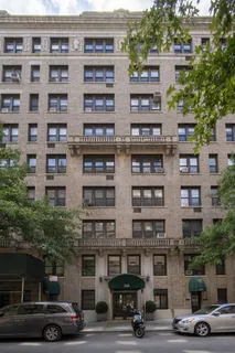 $1,650,000 | 114 East 84th Street, Unit 3C | Upper East Side