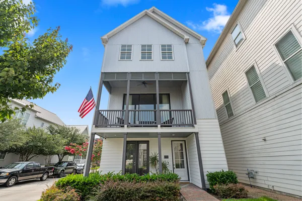 $565,000 | 8743 Oak Kolbe Lane, Houston, TX 77080