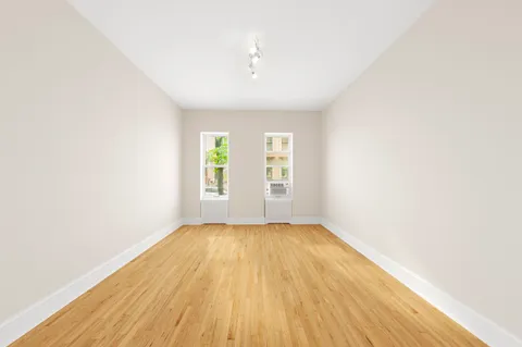 $495,000 | 510 East 84th Street, Unit 1B | Upper East Side