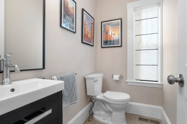 $1,900,000 | 90 Maple Place, Dedham, MA 02026