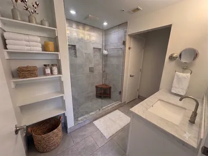 $900,000 | 4025 Connecticut Avenue Northwest, Unit 301, Washington, DC 20008