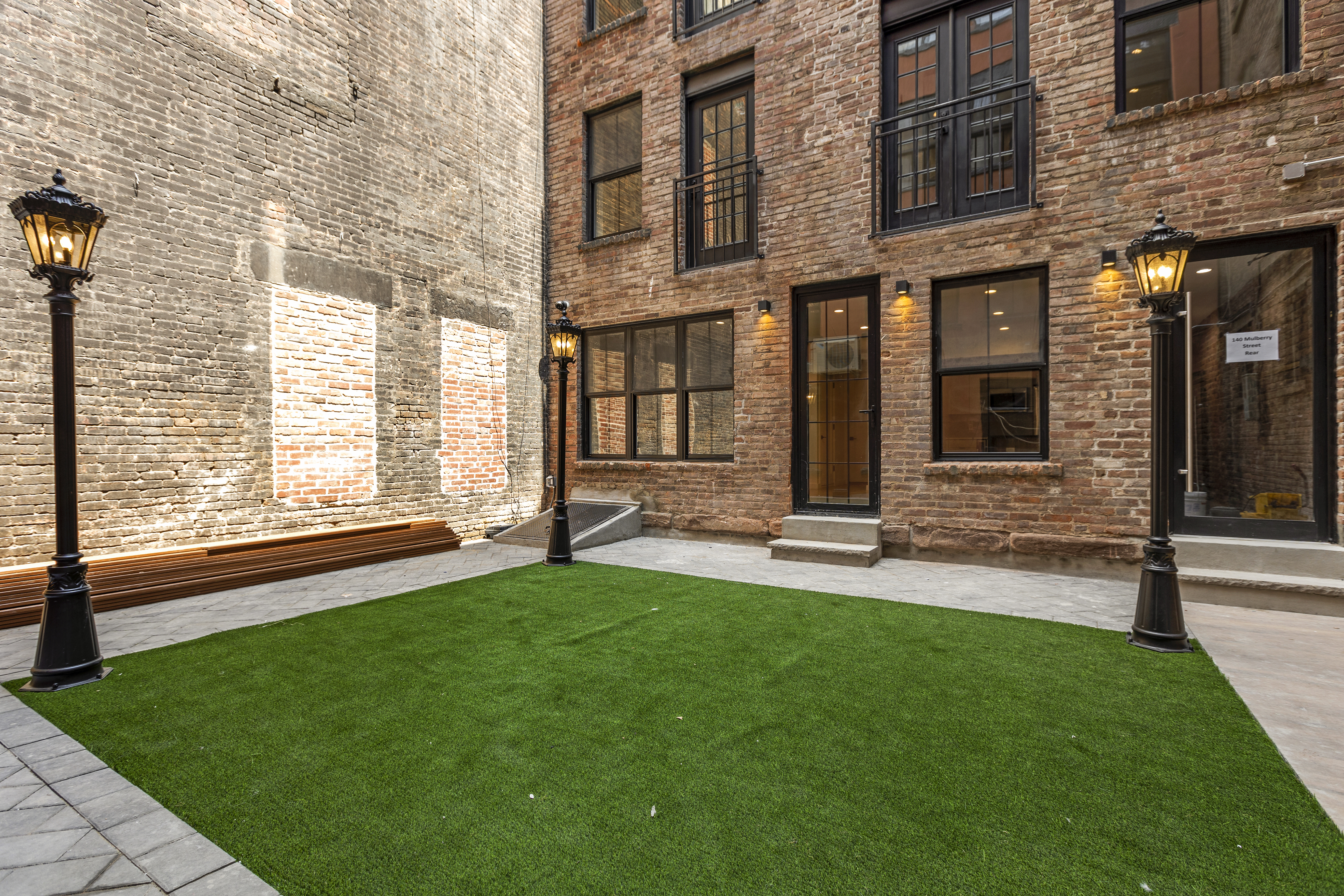 140 Mulberry Street, Unit 2A Manhattan, NY 10013 - Photo 7 of 11