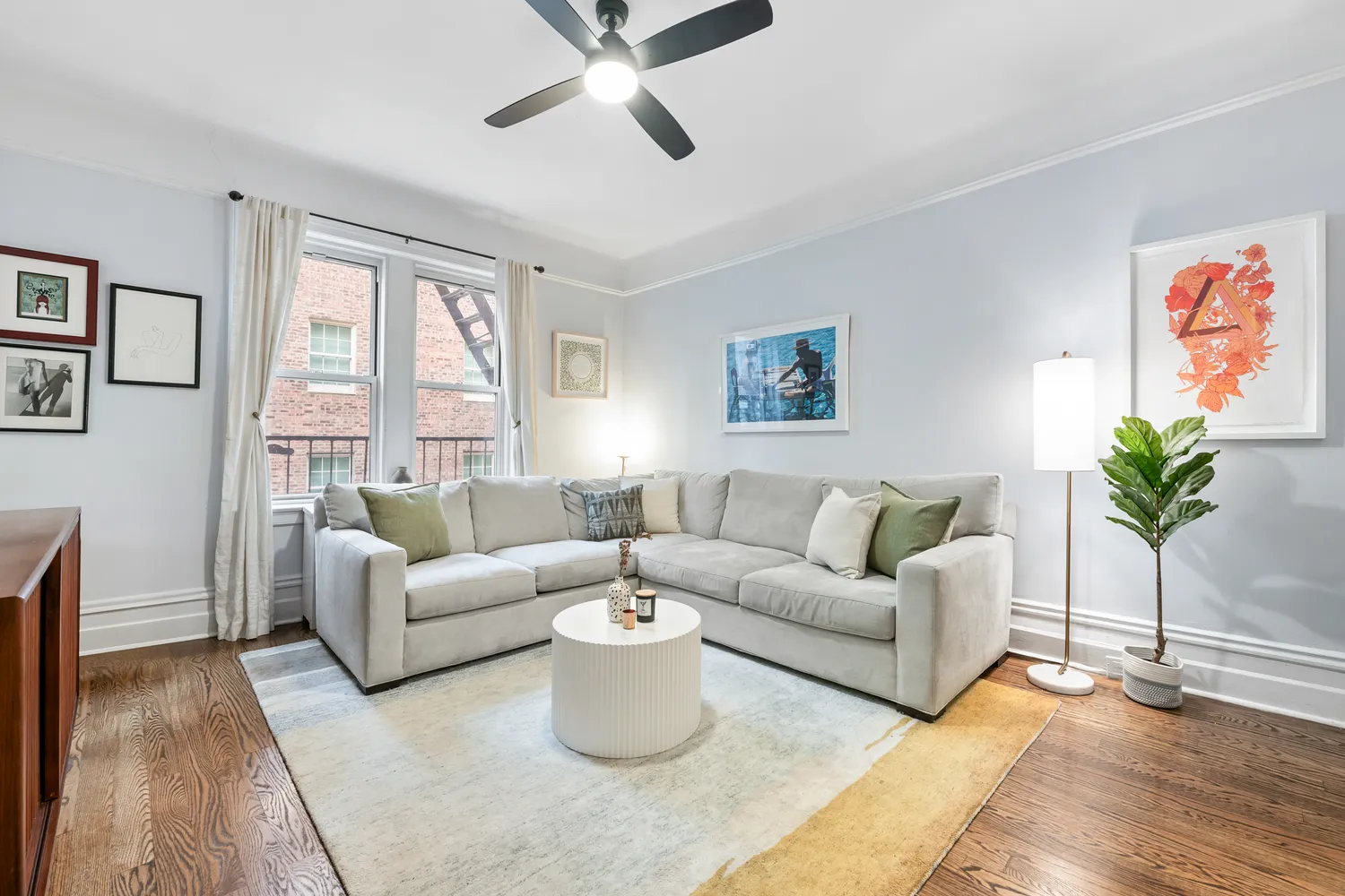 $1,500,000 | 125 West 12th Street, Unit 4D | West Village