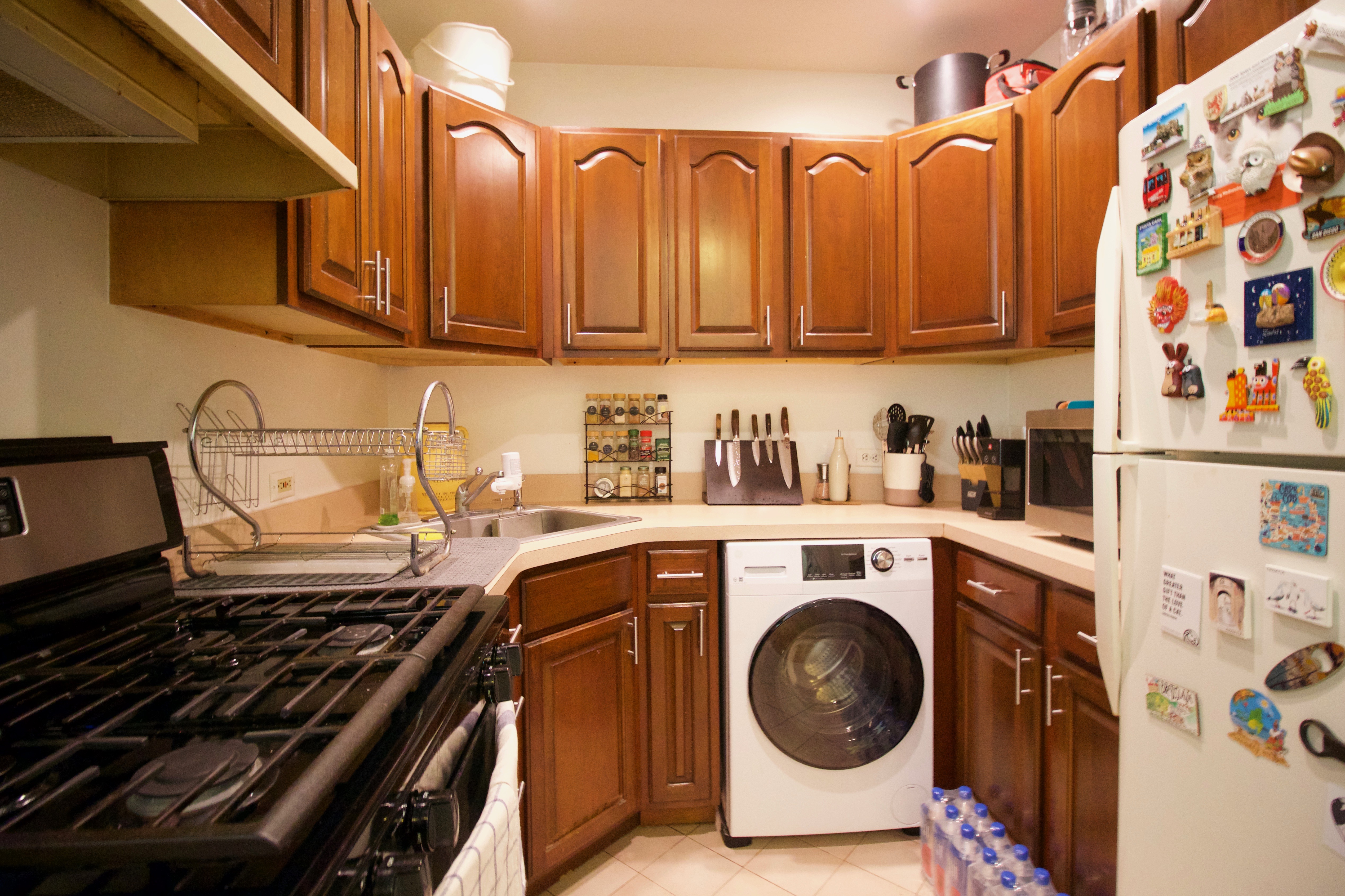 627 Baltic Street, Unit 2 Brooklyn, NY 11217 - Photo 18 of 32 a kitchen with a stove and cabinets