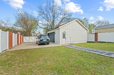 Contact Agent | 77 Donelson Street, Nashville, TN 37210