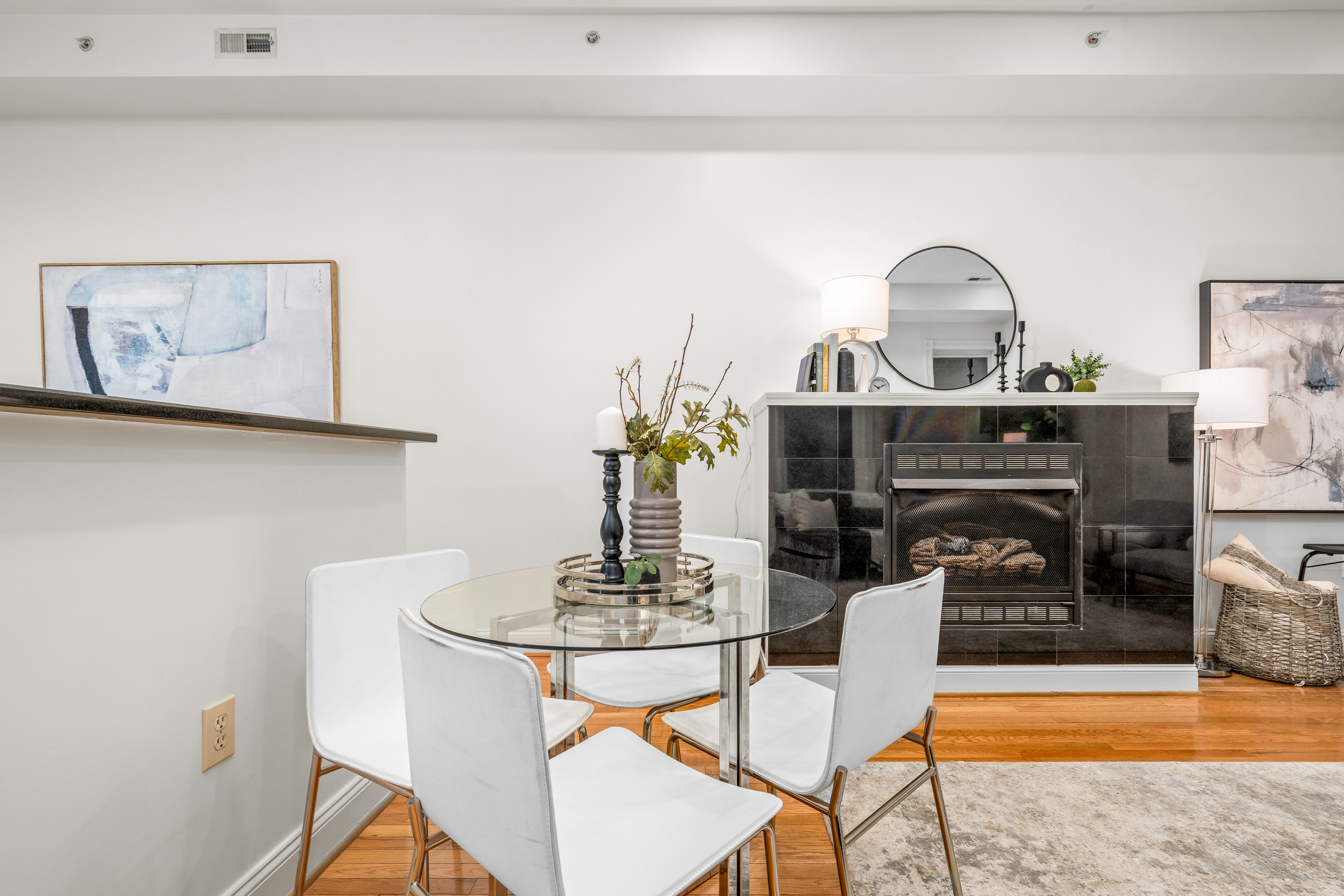 1307 R Street Northwest, Unit 2 Washington, DC 20009 - Photo 7 of 23 Gallery Image 7