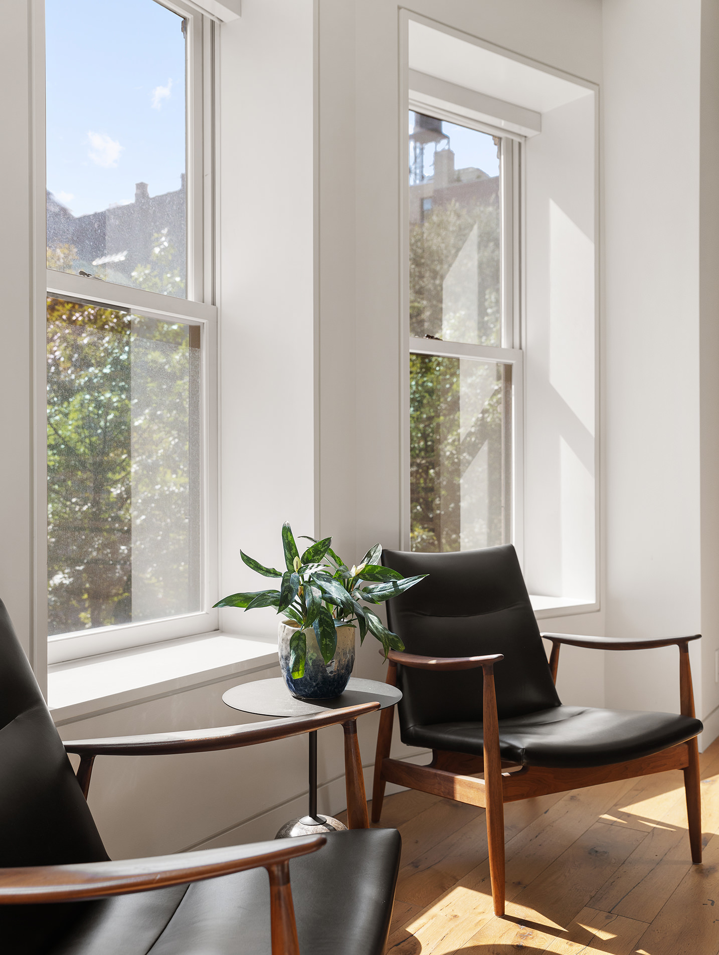 137 West 77th Street Manhattan, NY 10024 - Photo 19 of 27