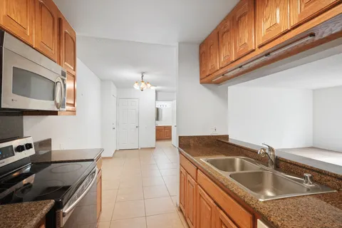 $225,000 | 5460 White Oak Avenue, Unit K204, Encino, CA 91316