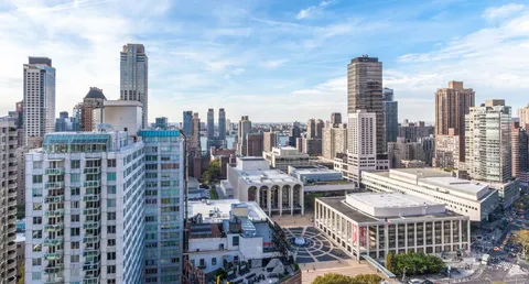 a picture of city view