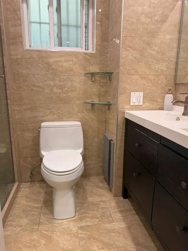 $4,200 | 641 East 4th Street, Unit 1 | Kensington