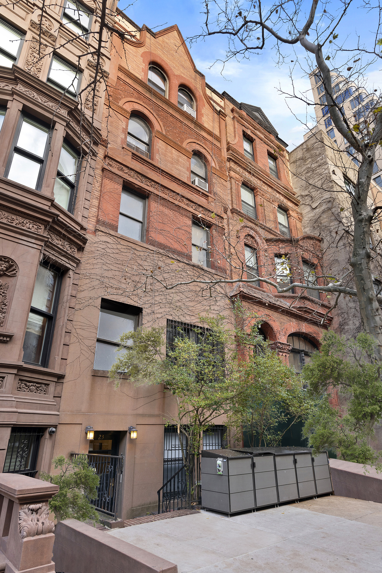 23 West 88th Street, Unit 2F Manhattan, NY 10024 - Photo 2 of 7