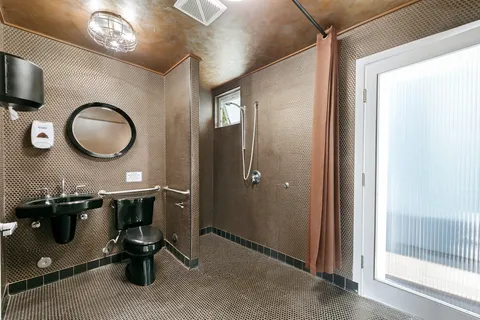 $5,750,000 | 22467 Pacific Coast Highway, Malibu, CA 90265