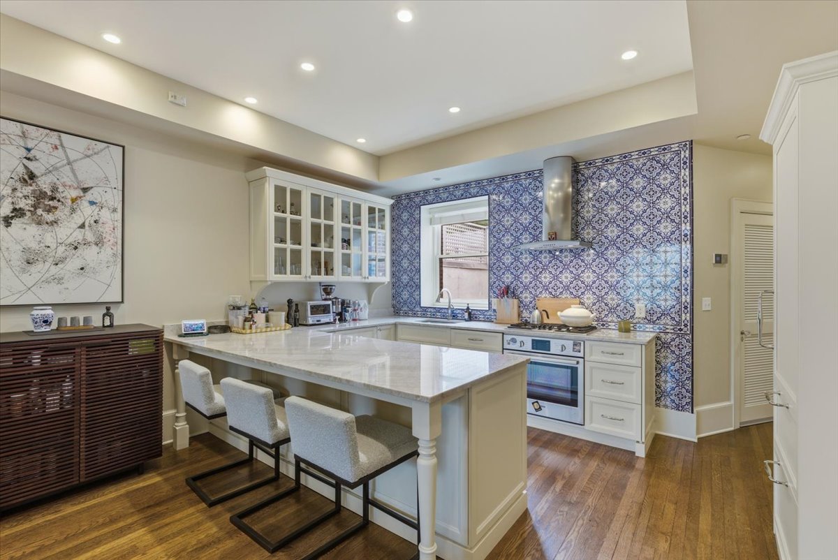 1632 S Street Northwest, Unit 32 Washington, DC 20009 - Photo 9 of 31