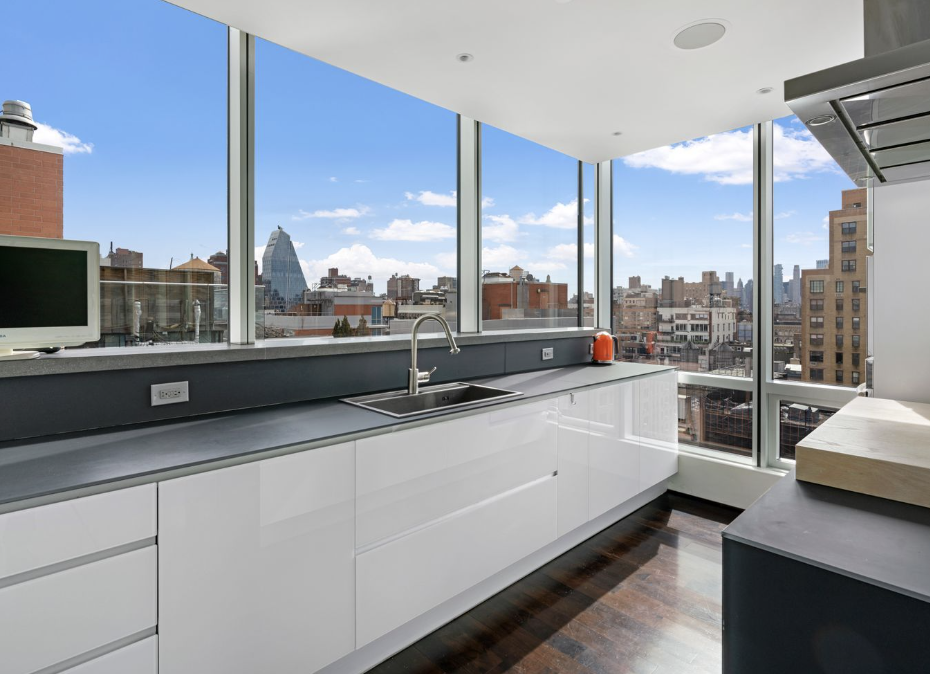 166 West 18th Street, Unit PHA Manhattan, NY 10011 - Photo 12 of 35