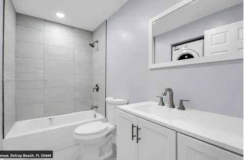$499,999 | 145 Southwest 13th Avenue, Delray Beach, FL 33444