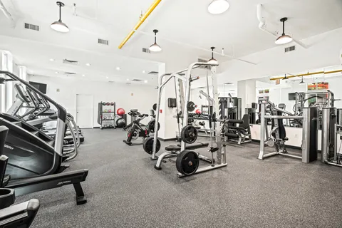 $660,000 | 1000 New Jersey Avenue Southeast, Unit 720, Washington, DC 20003
