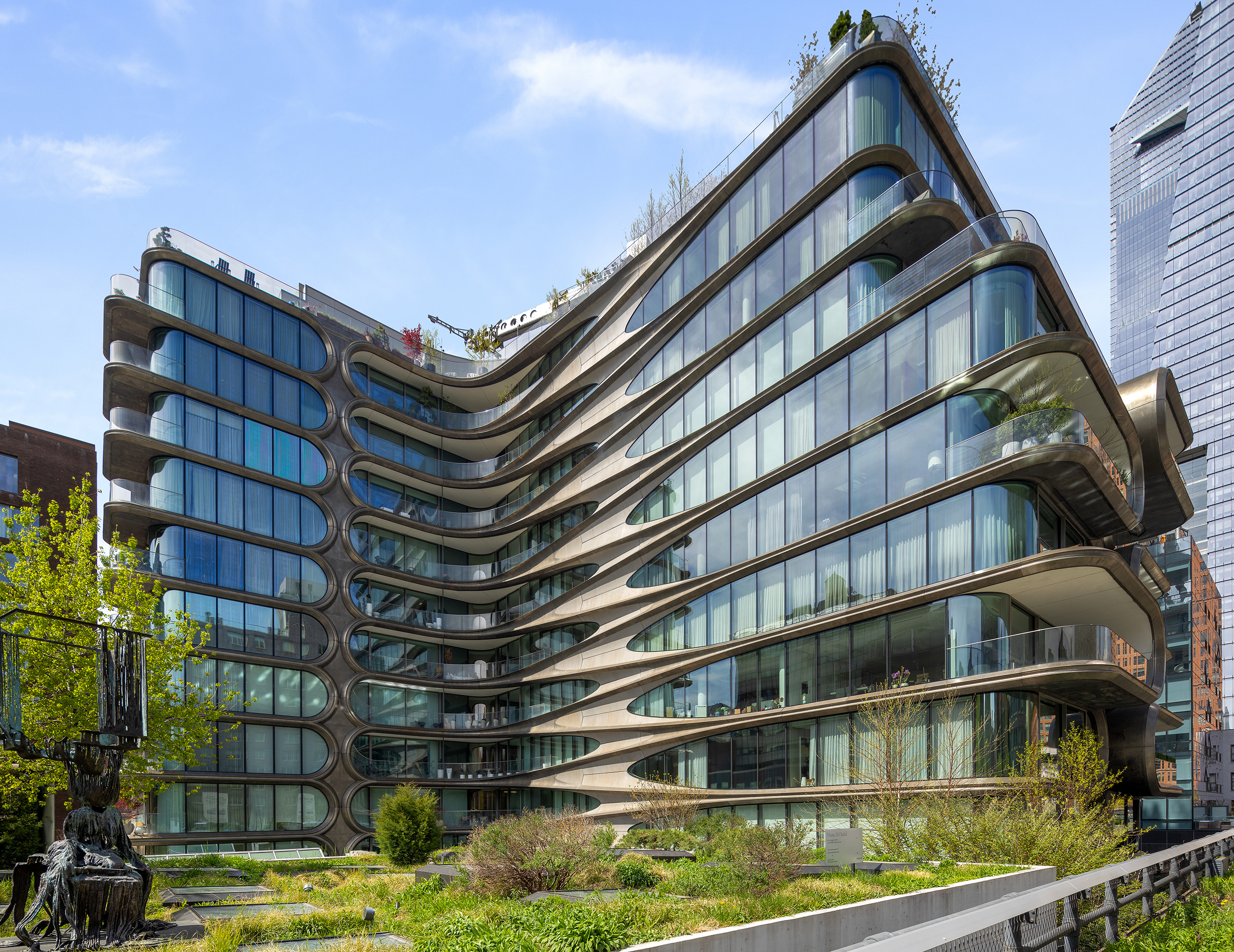 520 West 28th Street, Unit PH37 Manhattan, NY 10001 - Photo 41 of 45 a front view of a building