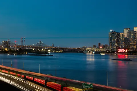 $2,395,000 | 415 East 37th Street, Unit 9JK | Murray Hill