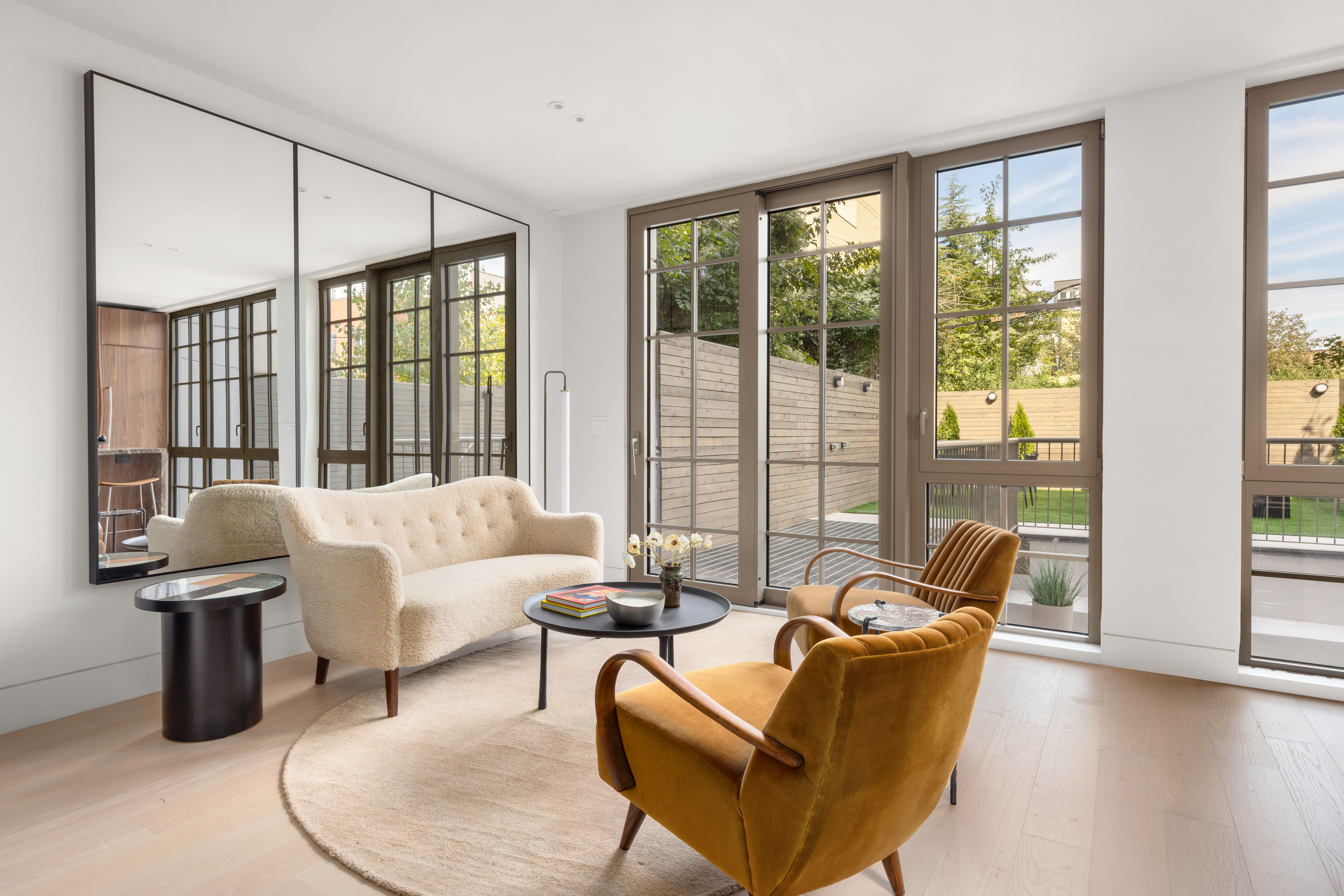 686 Leonard Street, Unit 1 Brooklyn, NY 11222 - Photo 4 of 19 Gallery Image 4