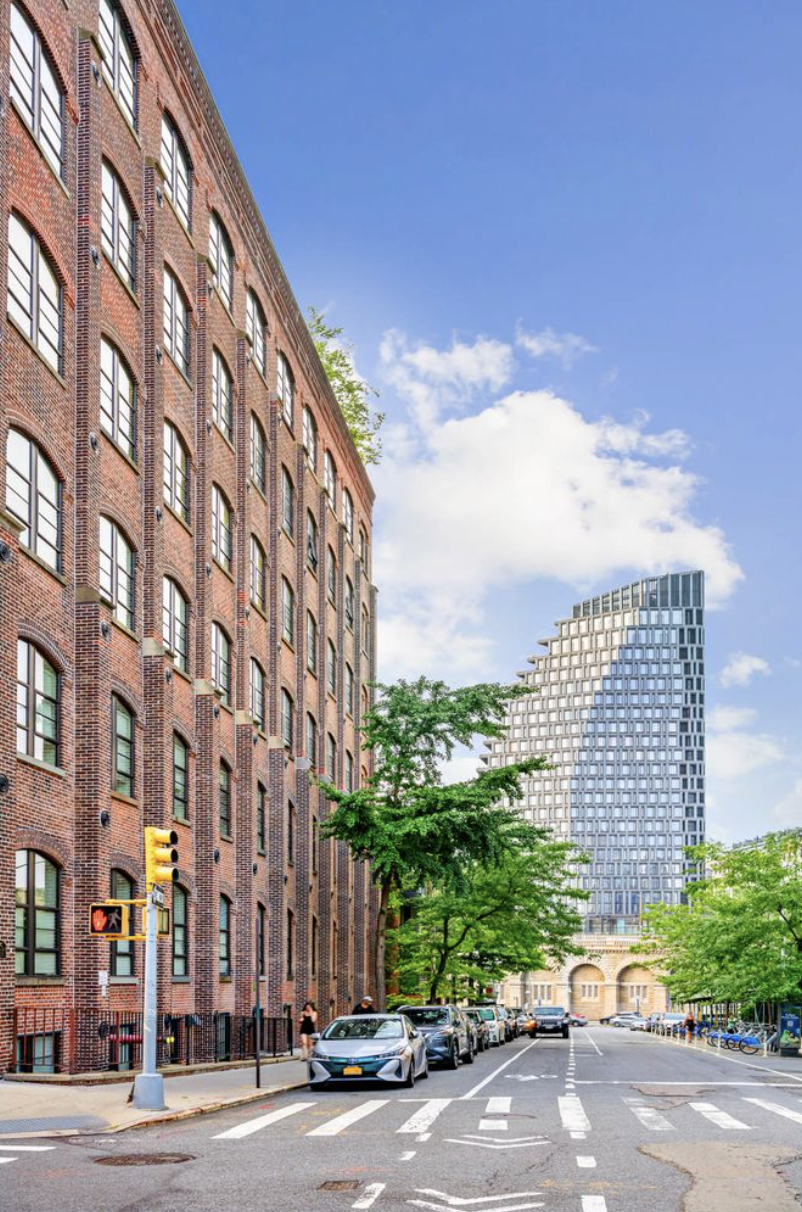 20 Henry Street, Unit 1CN Brooklyn, NY 11201 - Photo 6 of 9 a city view with tall buildings