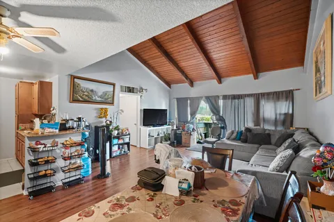 Contact Agent | International Avenue, Canoga Park, CA 91304
