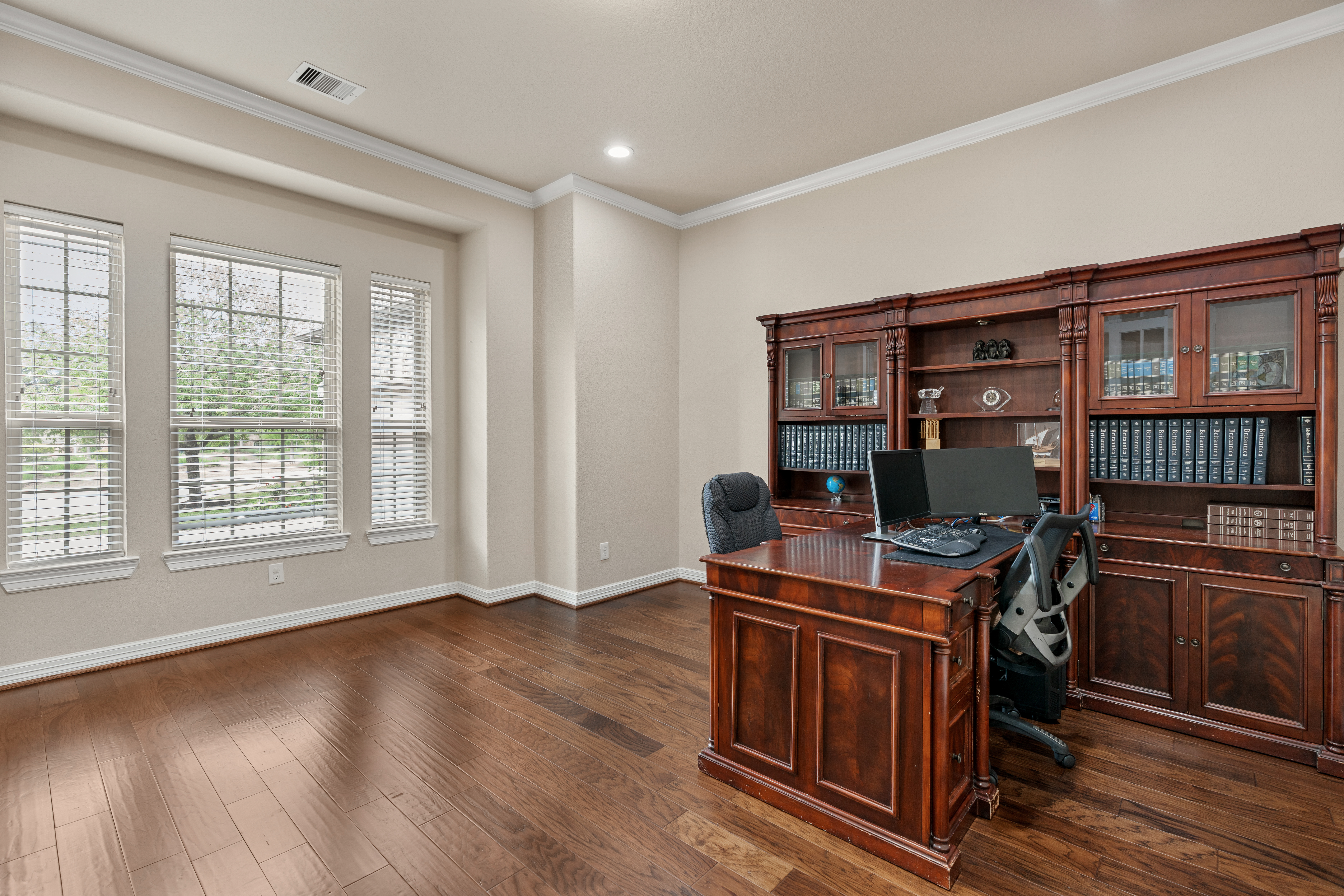 2607 Tree Swallow Bluff Path Spring, TX 77389 - Photo 8 of 49