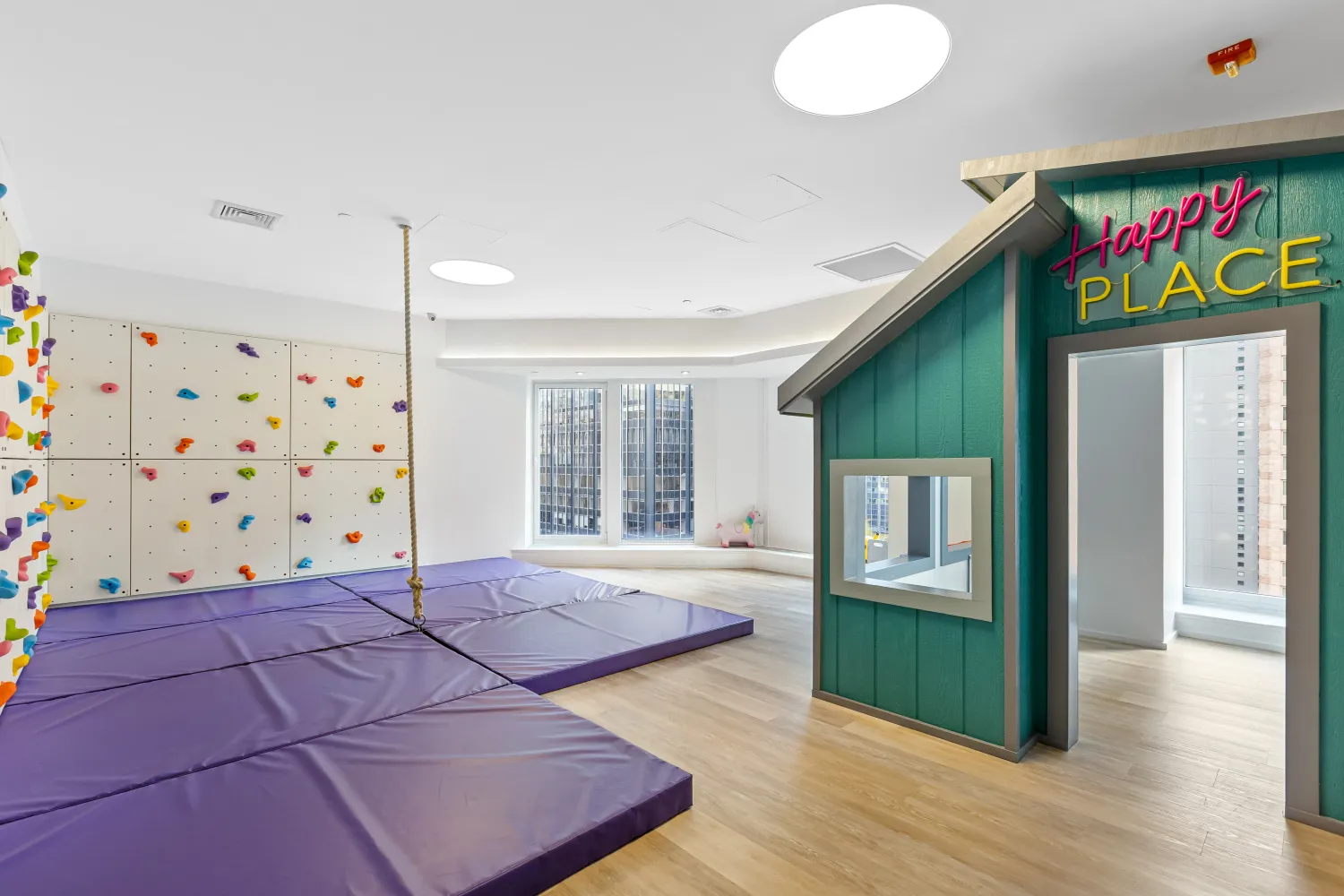 $4,995,000 | 150 West 56th Street, Unit 3901 | Theater District