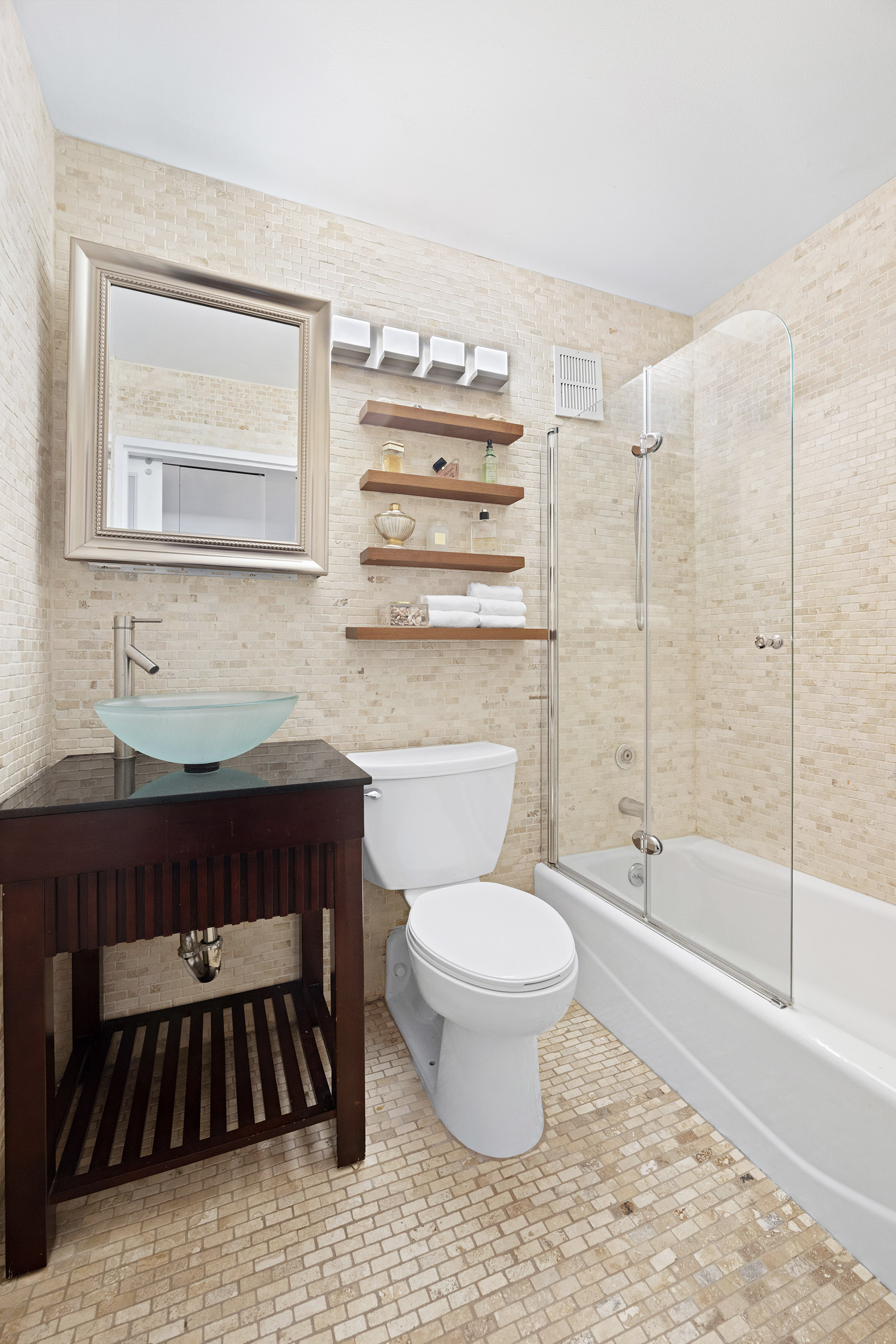 244 Madison Avenue, Unit 10D Manhattan, NY 10016 - Photo 4 of 7