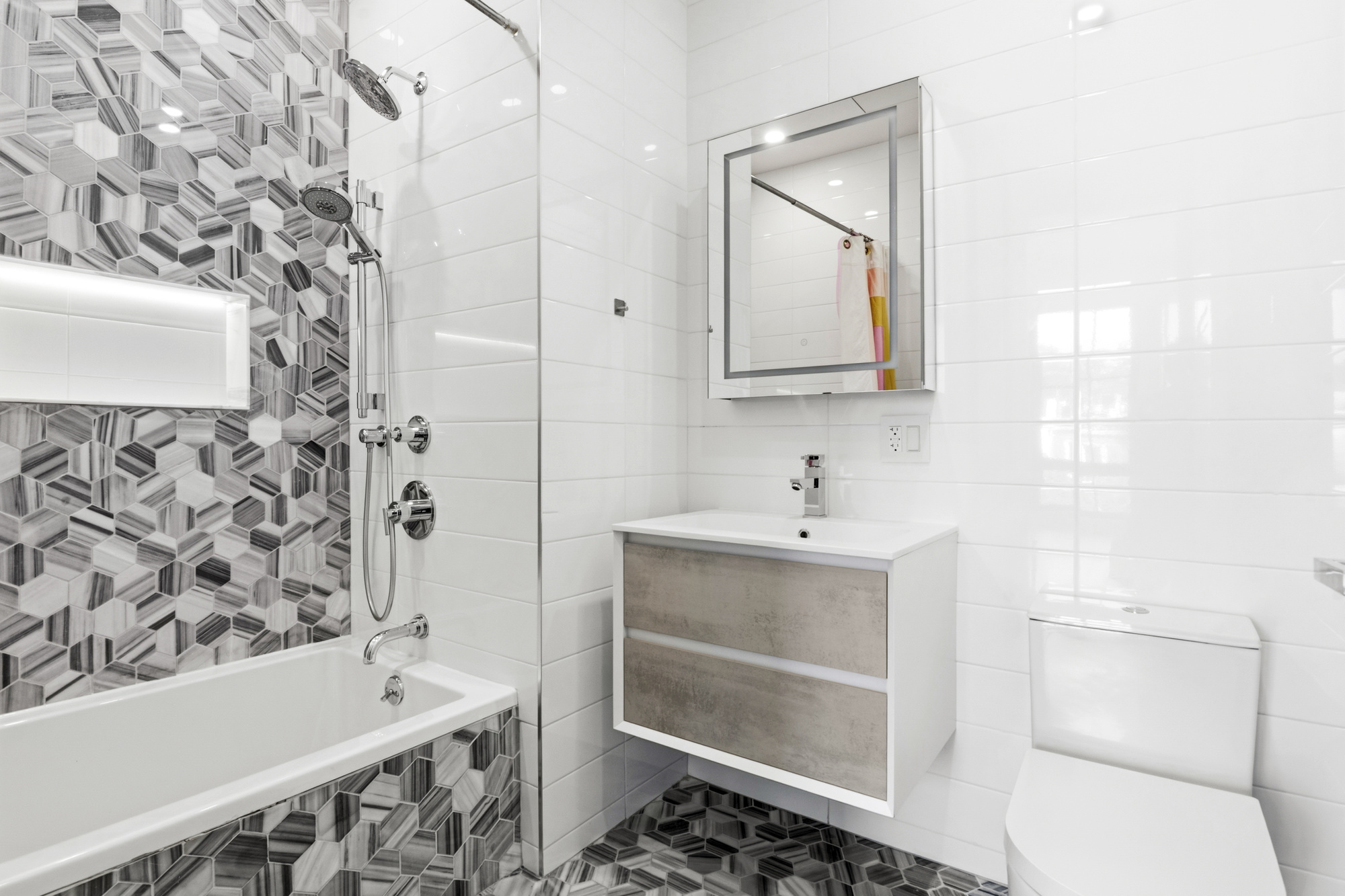 147 14th Street, Unit 3 Brooklyn, NY 11215 - Photo 6 of 13 Gallery Image 6