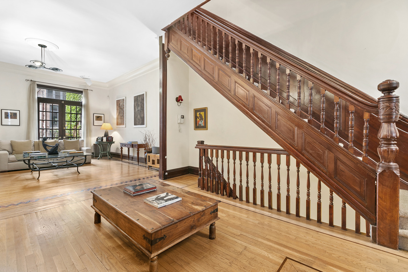 323 West 87th Street Manhattan, NY 10024 - Photo 6 of 12