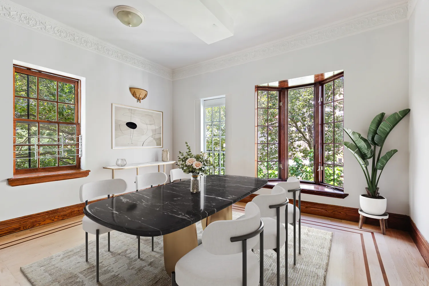 $3,885,000 | 245 East 52nd Street | Midtown East