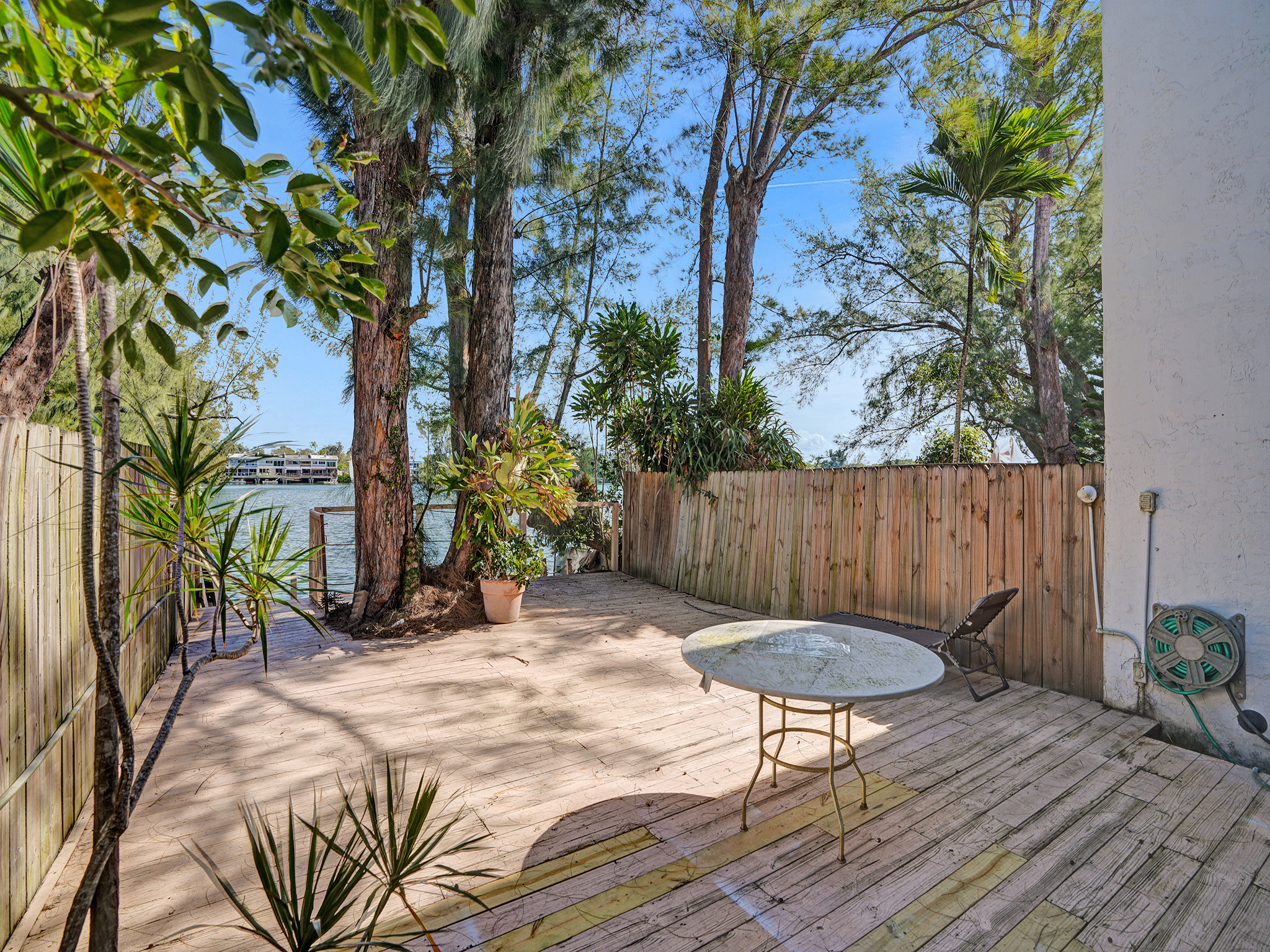 4863 Southwest 71st Place Miami, FL 33155 - Photo 46 of 54