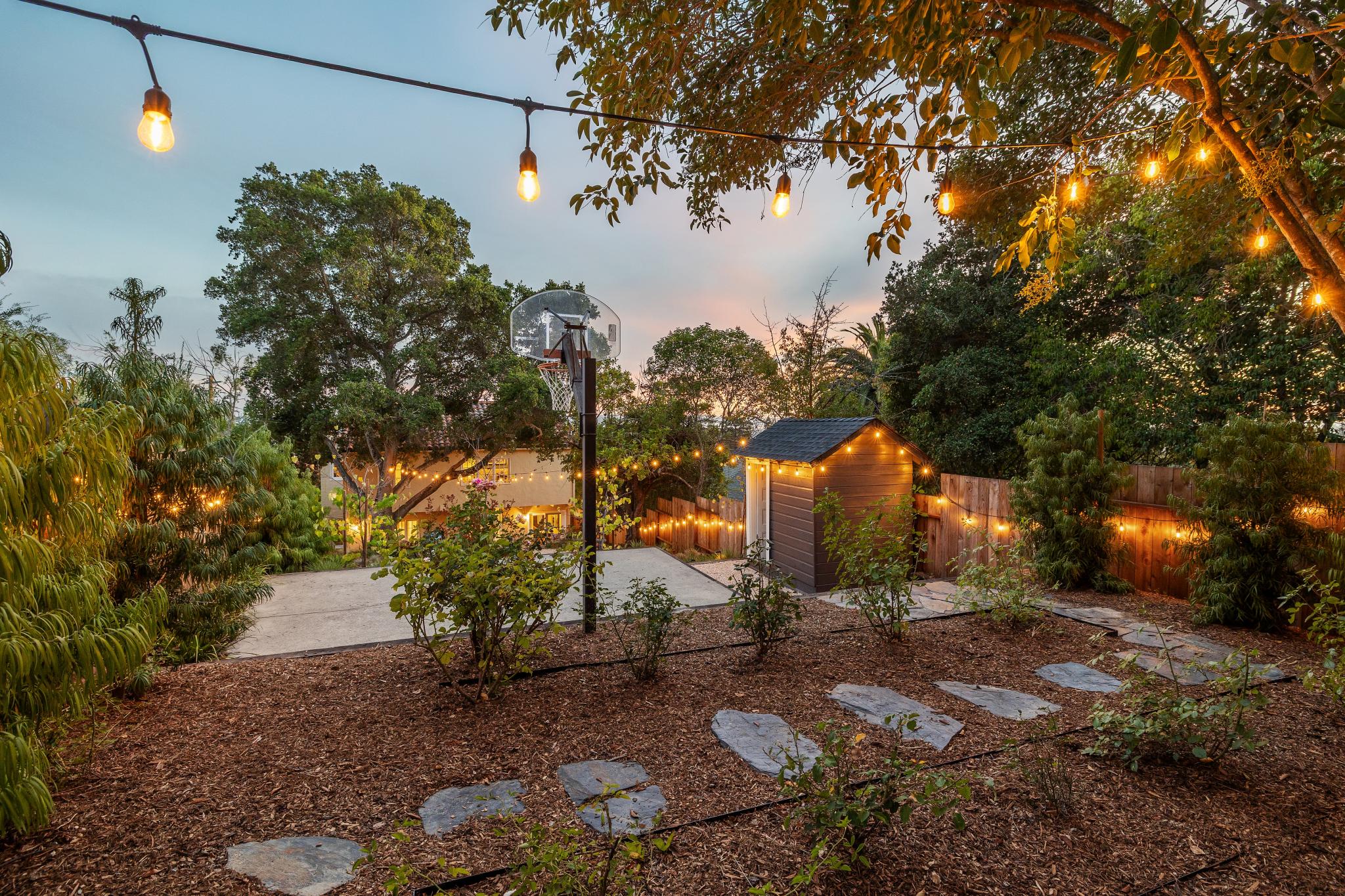 2000 Clemens Road Oakland, CA 94602 - Photo 19 of 21 Gallery Image 19