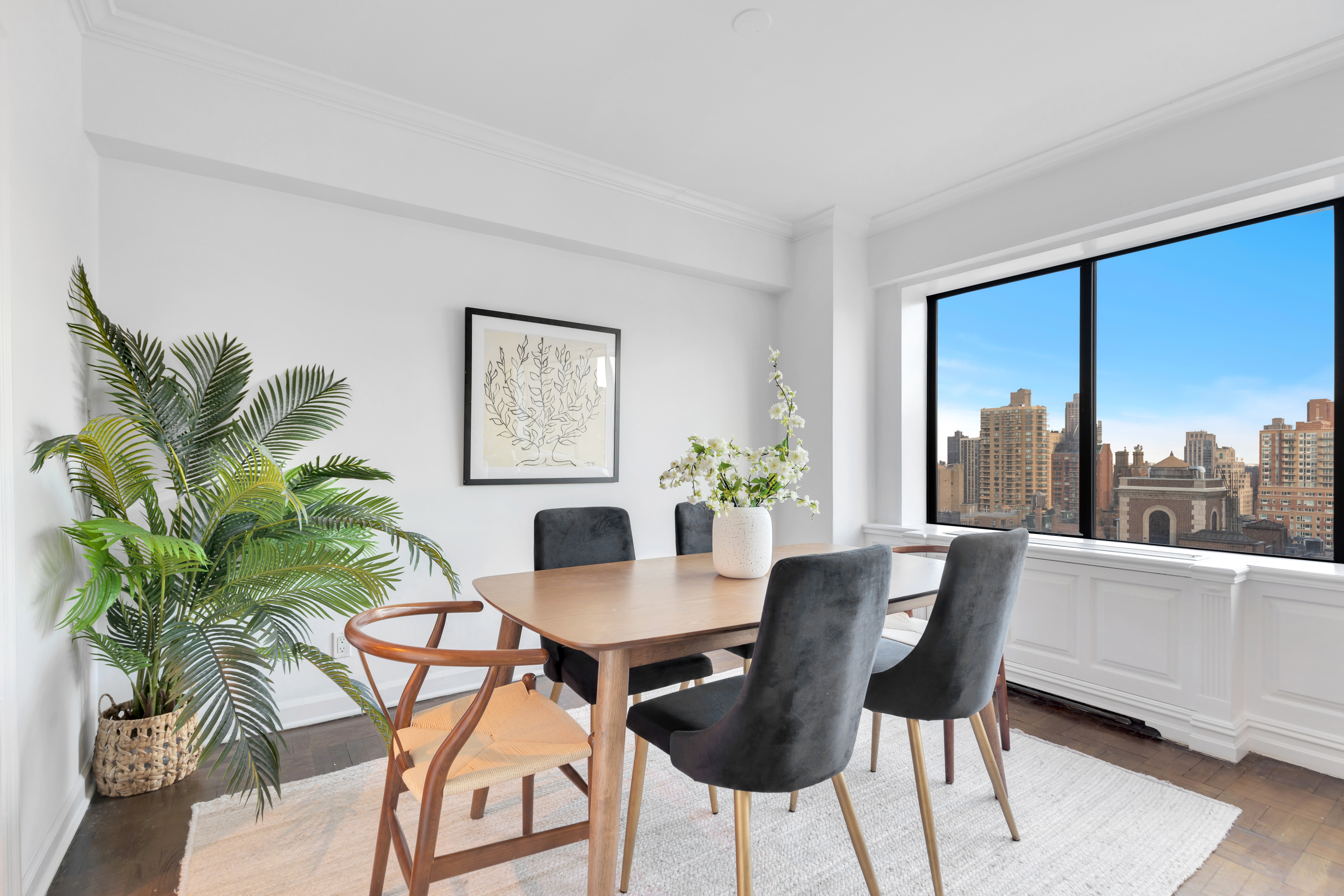 900 Park Avenue, Unit 22A Manhattan, NY 10075 - Photo 3 of 12