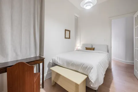 $3,300 | 855 9th Avenue, Unit 1A | Hell's Kitchen