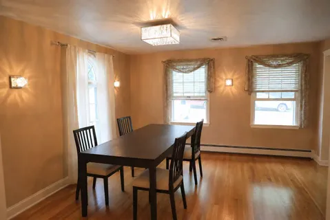 $988,000 | 11 Stonewood Lane, Braintree, MA 02184