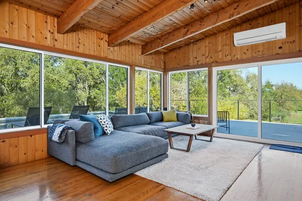 $2,890,000 | 2291 Westside Road, Healdsburg, CA 95448