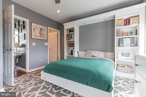 $650,000 | Poplar Street, Philadelphia, PA 19130