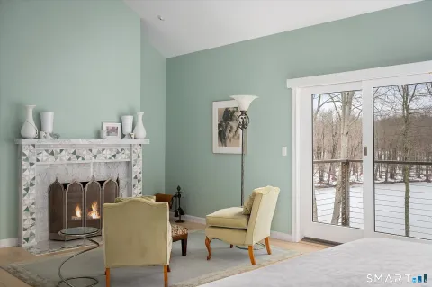 $2,495,000 | 215 South Lake Drive, Stamford, CT 06903