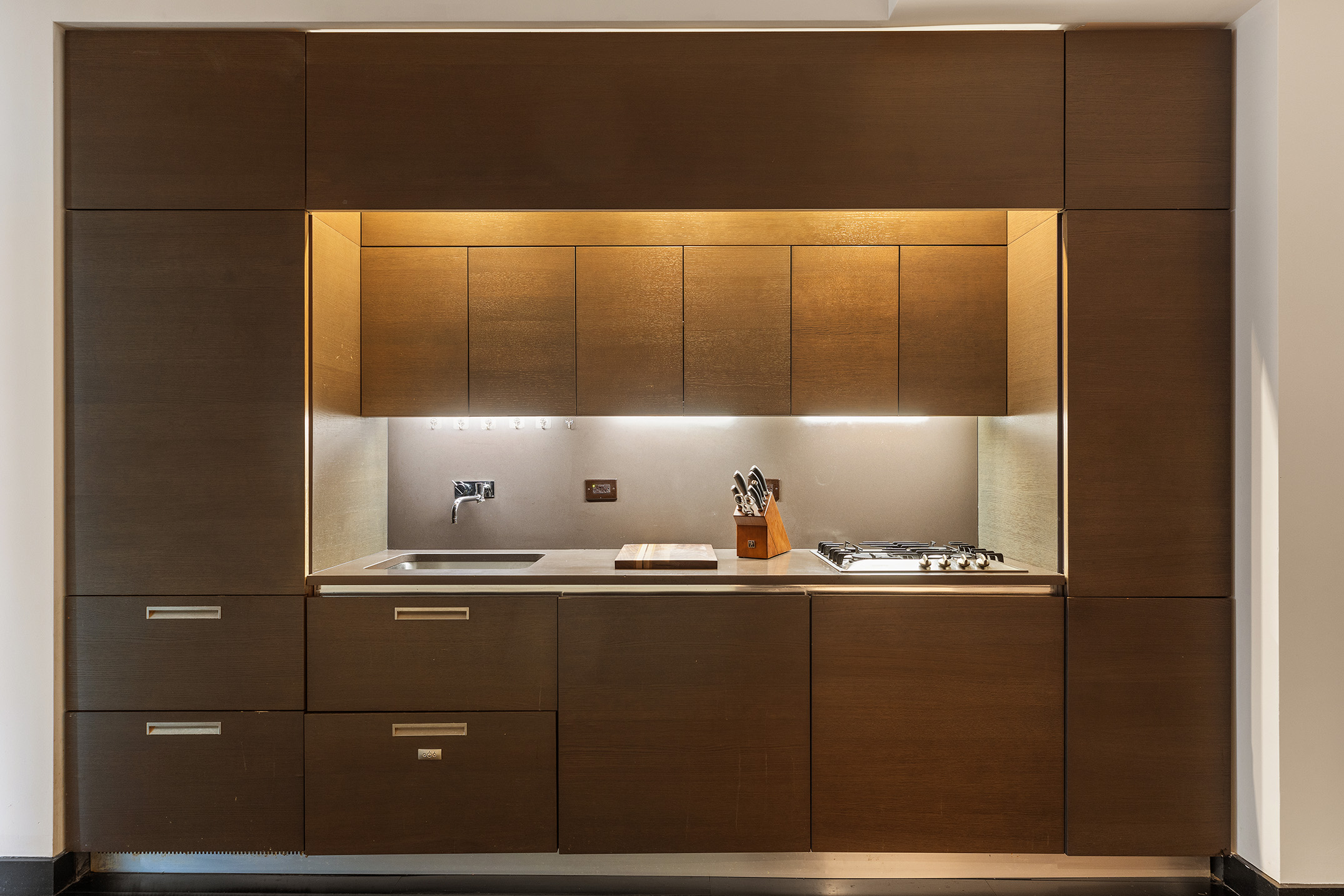 20 Pine Street, Unit 2413 Manhattan, NY 10005 - Photo 3 of 16 a bathroom with a sink and a mirror