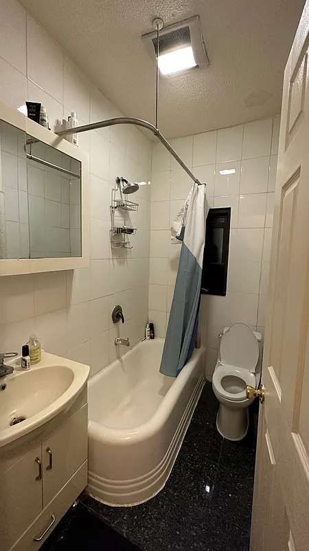 3rd Avenue Manhattan, NY 10016 - Photo 9 of 10