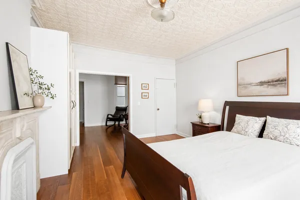 $699,000 | 436 East 66th Street, Unit 4E | Lenox Hill