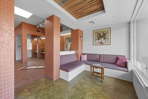 $3,250,000 | 901 South Pacific Coast Highway, Redondo Beach, CA 90277